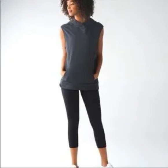 Lululemon Blissed Out Sleeveless Hoodie Heathered Black Gray 6 - Picture 12 of 12